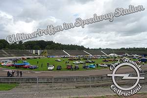 https://www.opel-freunde-ostfriesland.de/wp-content/uploads/2023/07/Oldtimertreffen-im-Speedway-Stadion.jpg